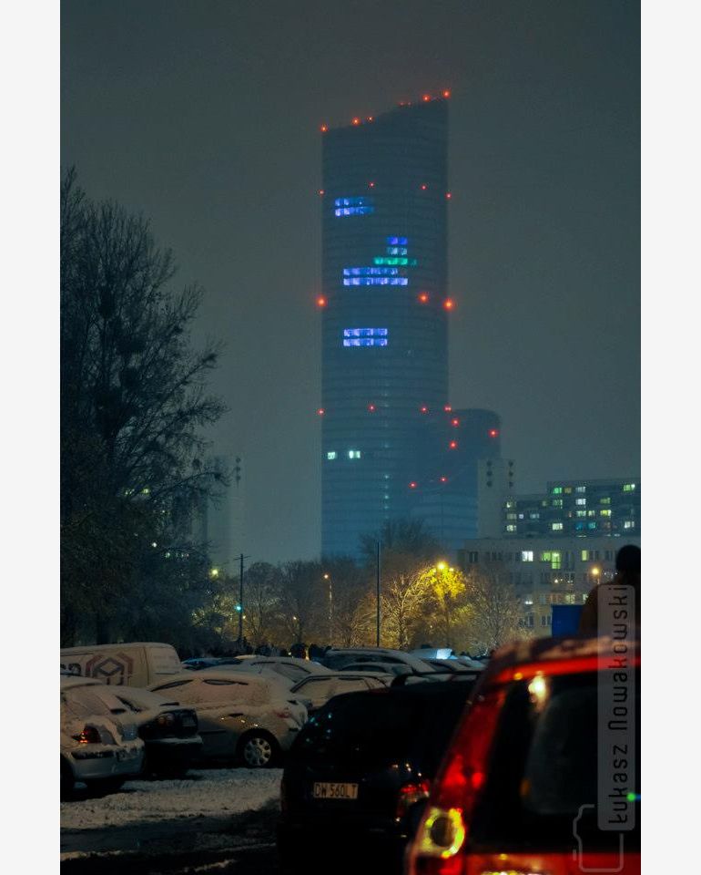 Oryginalna iluminacja Sky Tower