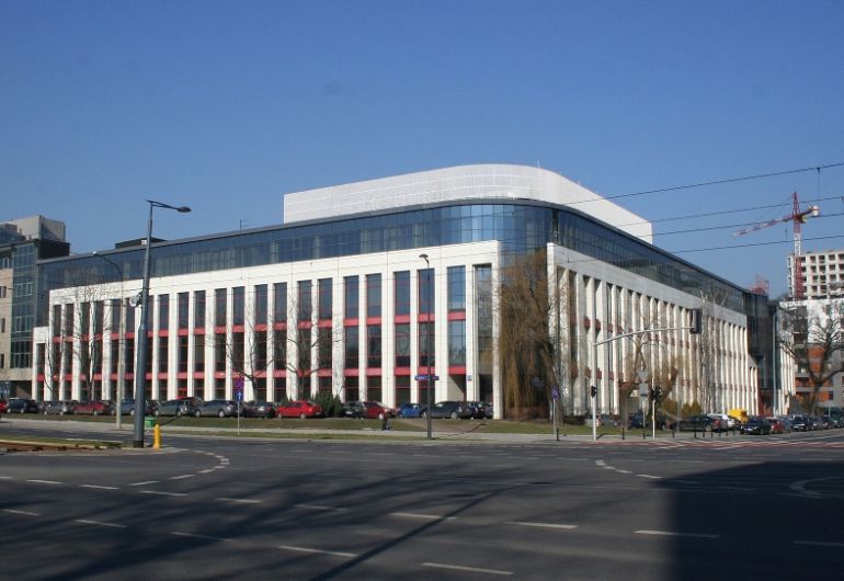 Yareal purchased a building which was a former headquarters of "Kredyt Bank"