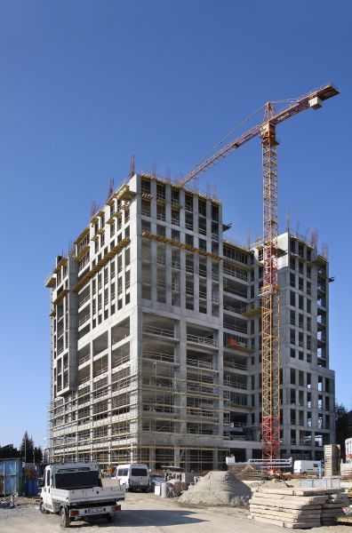  - Realization of 14 tier is being continued on the construction site