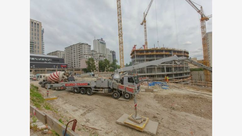 Concreting the foundations for Warsaw Spire's tower has begun
