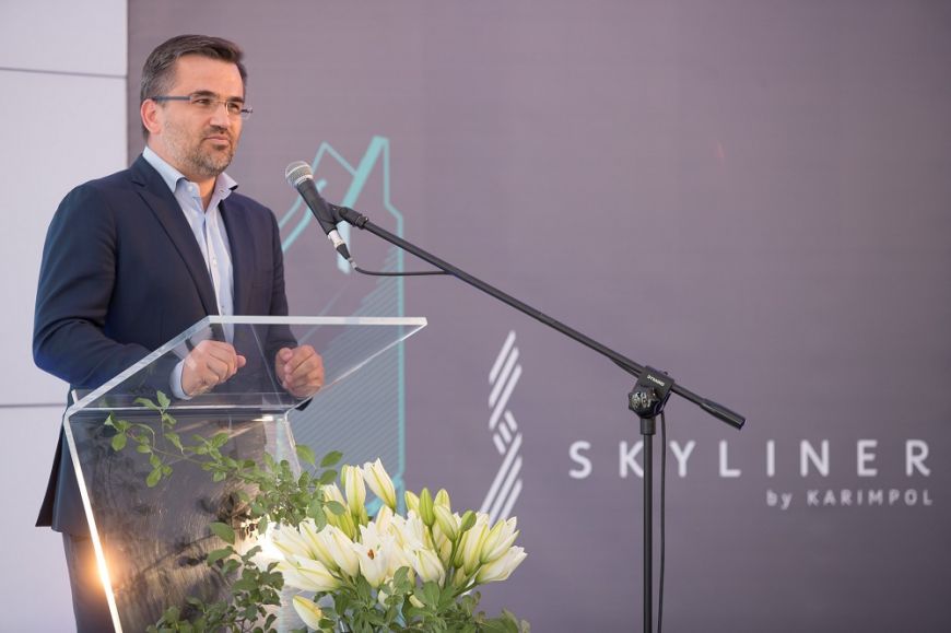  - Skyliner - Ceremony of Building in the Foundation Act