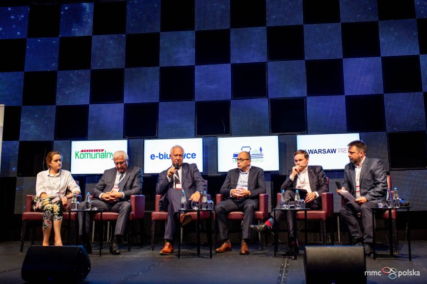  - 8th Smart City Forum