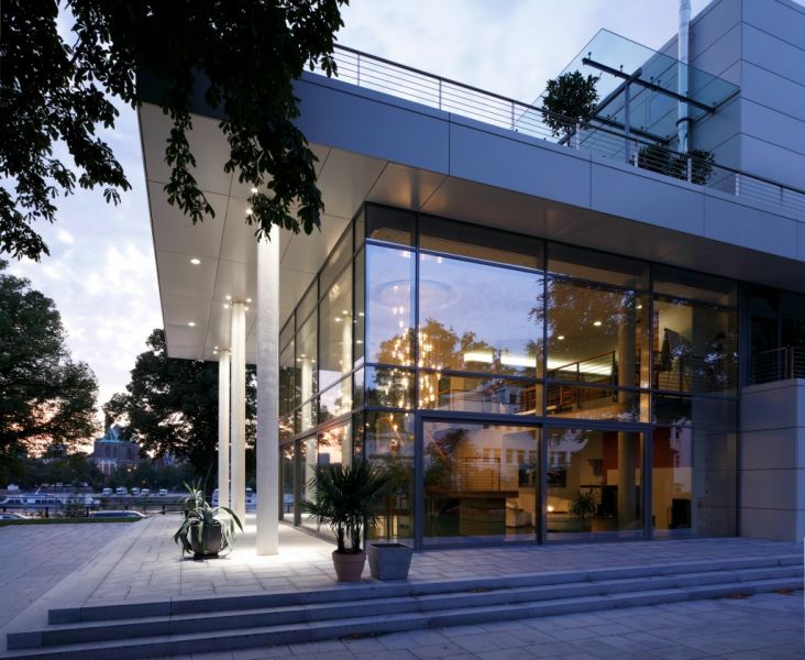  - Glass on the ground floor, pic by Schüco