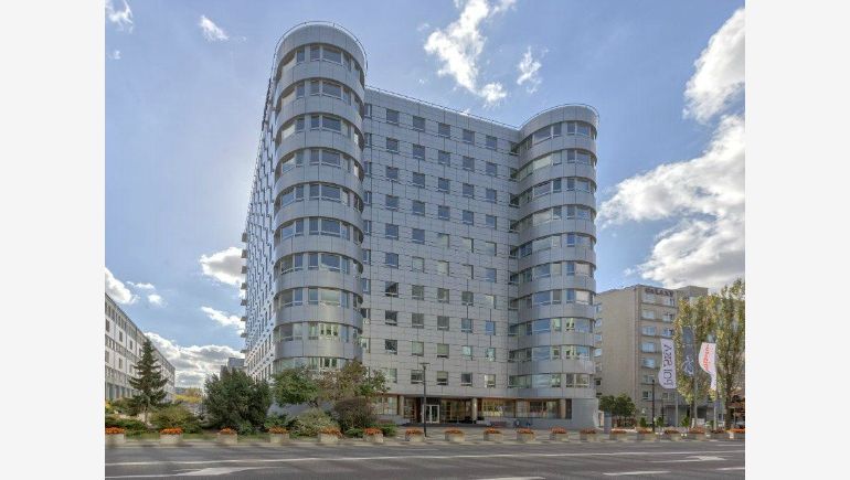 Saturn office building from Empark Mokotów Business Park complex