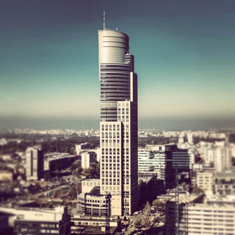 Biurowiec Warsaw Trade Tower (WTT)