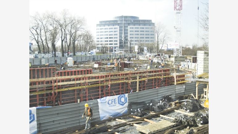 Ukończono płytę na poziomie zero przy budowie GreenWings Offices