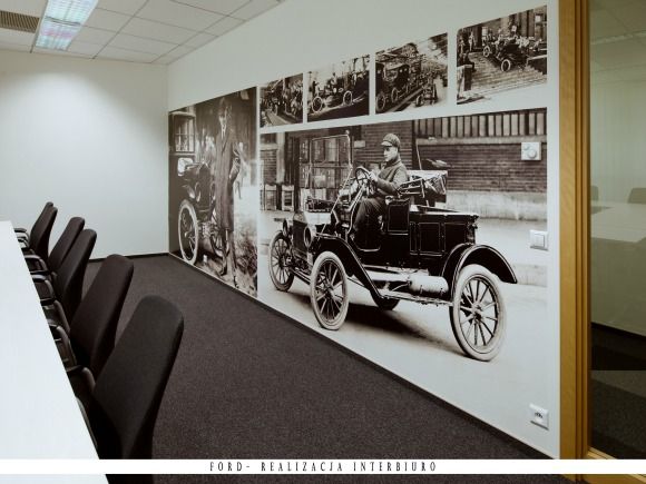  - Wall murals show Ford cars through history