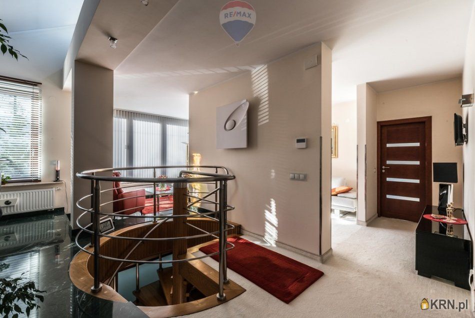 Poznań - 350.00m2 - 