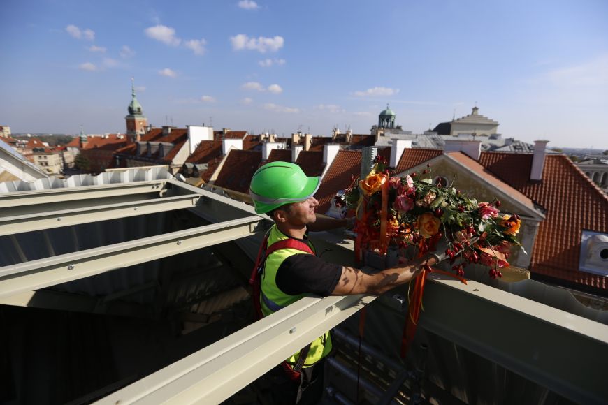  - Symboliczne zawieszenie wiechy na biurowcu Plac Zamkowy – Business with Heritage odbyło się 3 października