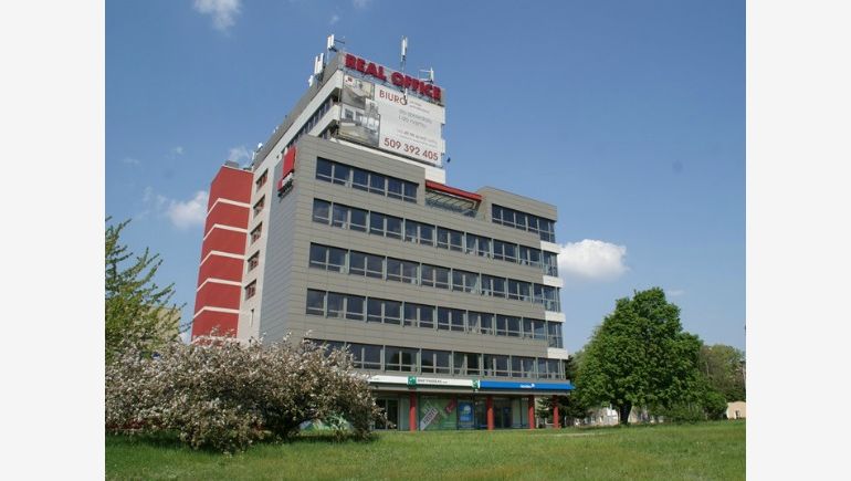 Real Office office building in Łódź