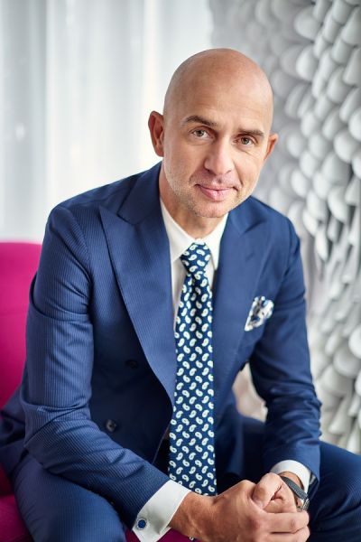  - Daniel Puchalski, dyrektor działu gruntów inwetycyjnych w JLL