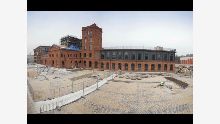 Renovation works in Fabryka Grohmana in Łódź