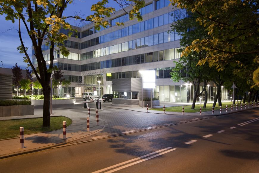  - Łopuszańska Business Park