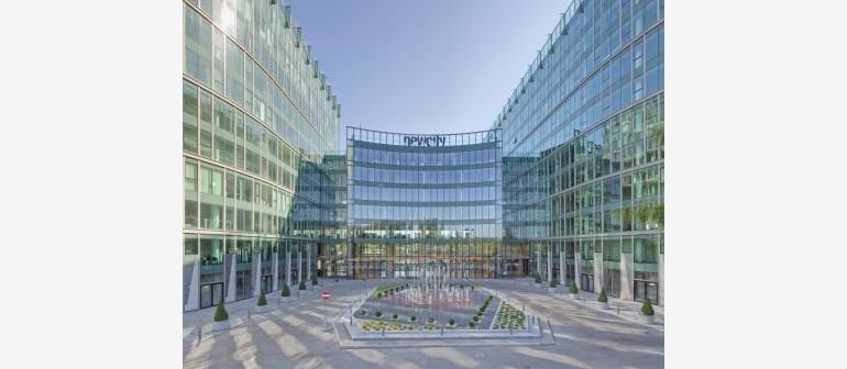 New City complex in Warsaw, purchased by Hines