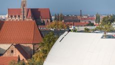 OVO Wrocław with a sail