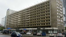 Teraz rozbiórka, a potem wieżowiec