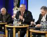 In the middle, Alfred Gusenbauer during a discussion panel