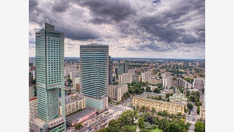 Warszawa, według prezesa Krajowej Izby Gospodarczej, znajduje się w ogonie wyścigu, którego stawką są nowoczesne rozwiązania zwiazane z transportem.