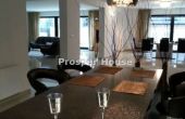 Warszawa - , 650.00m2