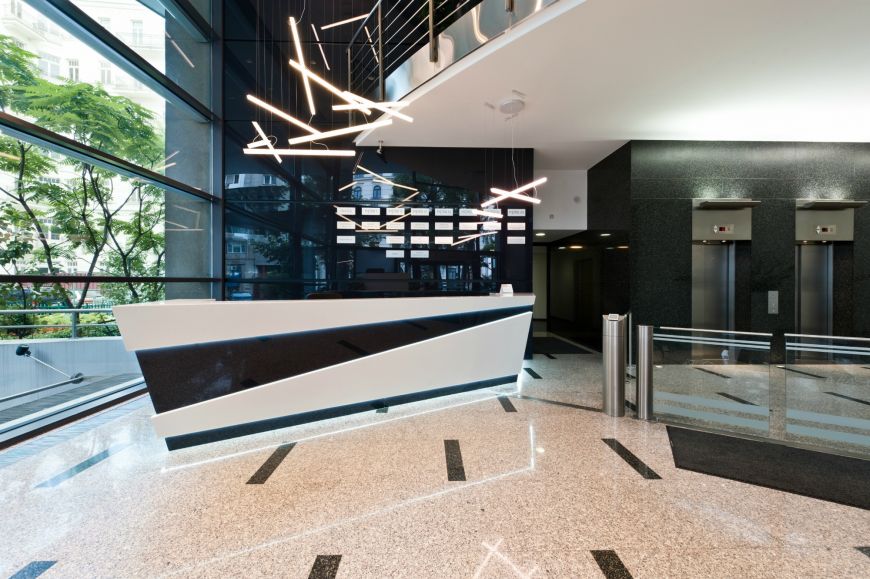  - Entrance zone to the building at Wspólna 47/49 Street, Interbiuro realization