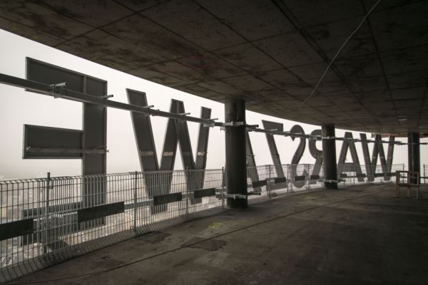  - The main prize is a photography made against panorama of the capital in a huge heart which replaces „O” letter in lighting illumination „I LOVE WARSAW”