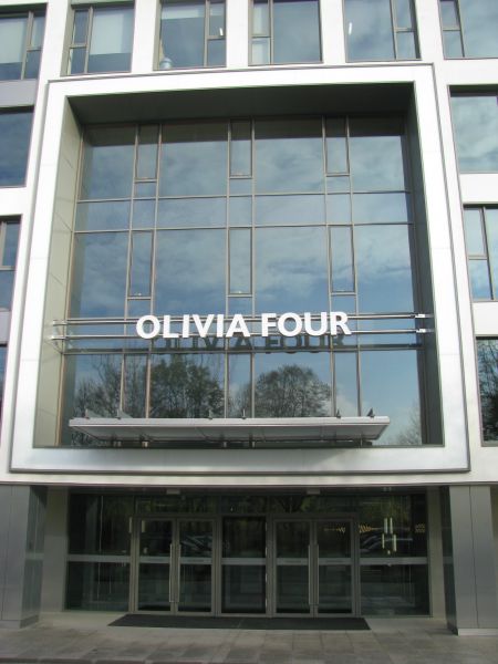  - Wejście do budynku Olivia Four