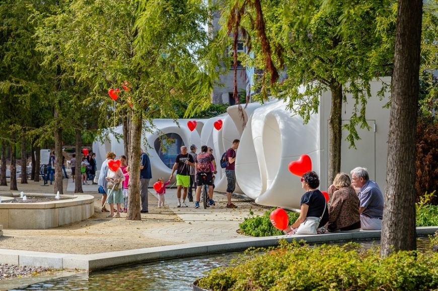  - Europejski Square - a new investment of Ghelamco, thanks to which the inaccessible city block was revitalized