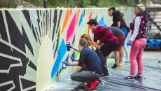 Łódź ozdobiona kolejnym muralem