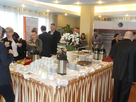  - Organizator zapewnił przerwy kawowe podczas konferencji