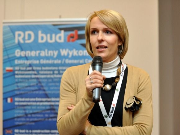  - Madgalena Agnello, Dyrektor ds. Handlowych z firmy RD Bud przywitała uczestników konferencji