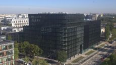 Kolejna firma wybrała D48