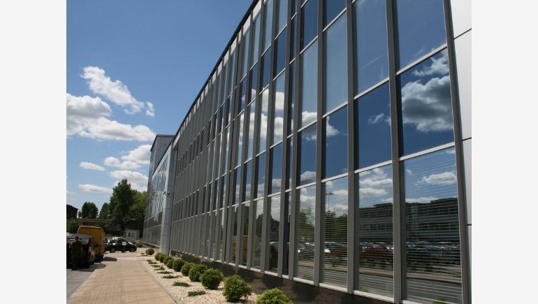Na zdjęciu: budynek na terenie Euro-Centrum Parku Przemysłowego