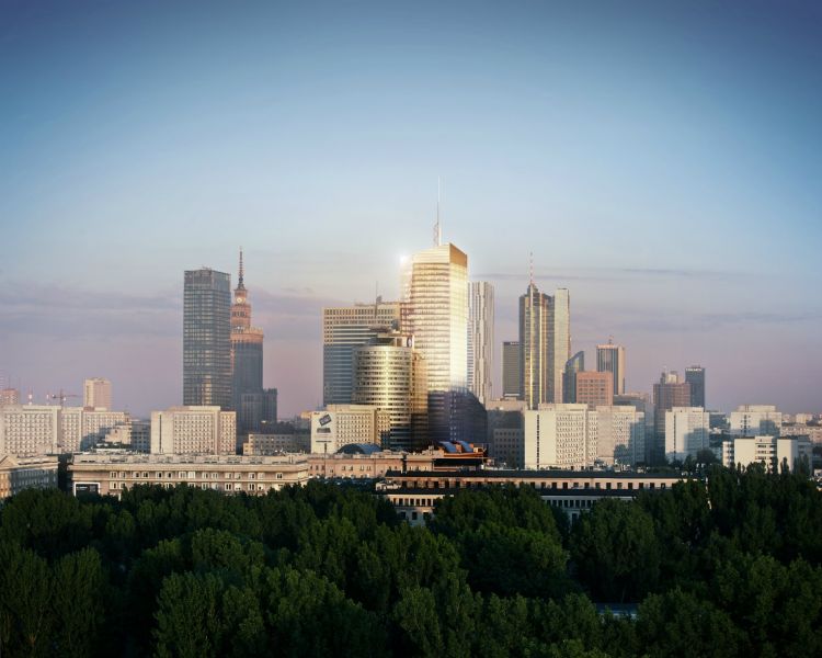  - The application of large-space glazing will make that people occupying the office will be able to admire undisturbed panorama of Warsaw, pic Echo Investment