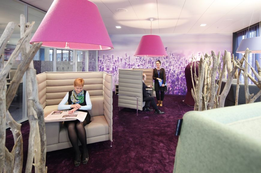  - Work place dedicated to creativity, pic TeamBank AG / easyCredit 