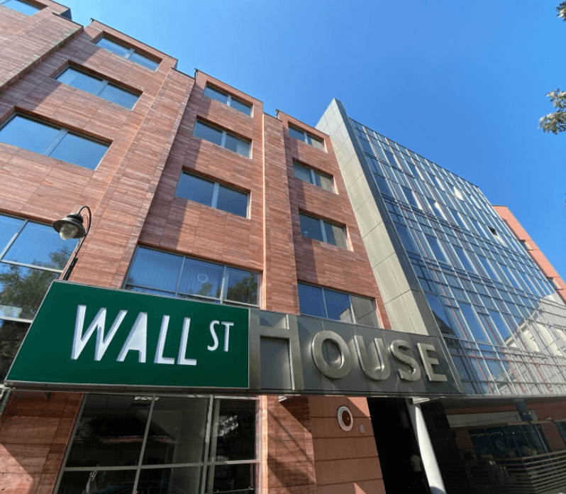 Wall Street House - 
