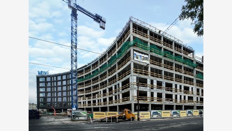 Cushman & Wakefield, globalna firma doradcza z branży nieruchomości komercyjnych, została wybrana zarządcą pierwszej fazy kompleksu biurowego Green Horizon realizowanego w Łodzi przez Skanska Property Poland. Fot. Skanska Property Poland.