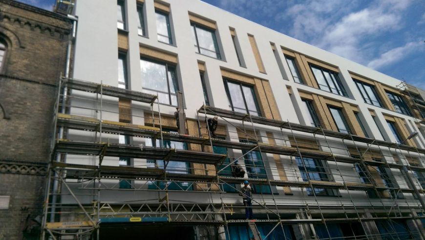  - Odsłonięto elewację biurowca Zefir